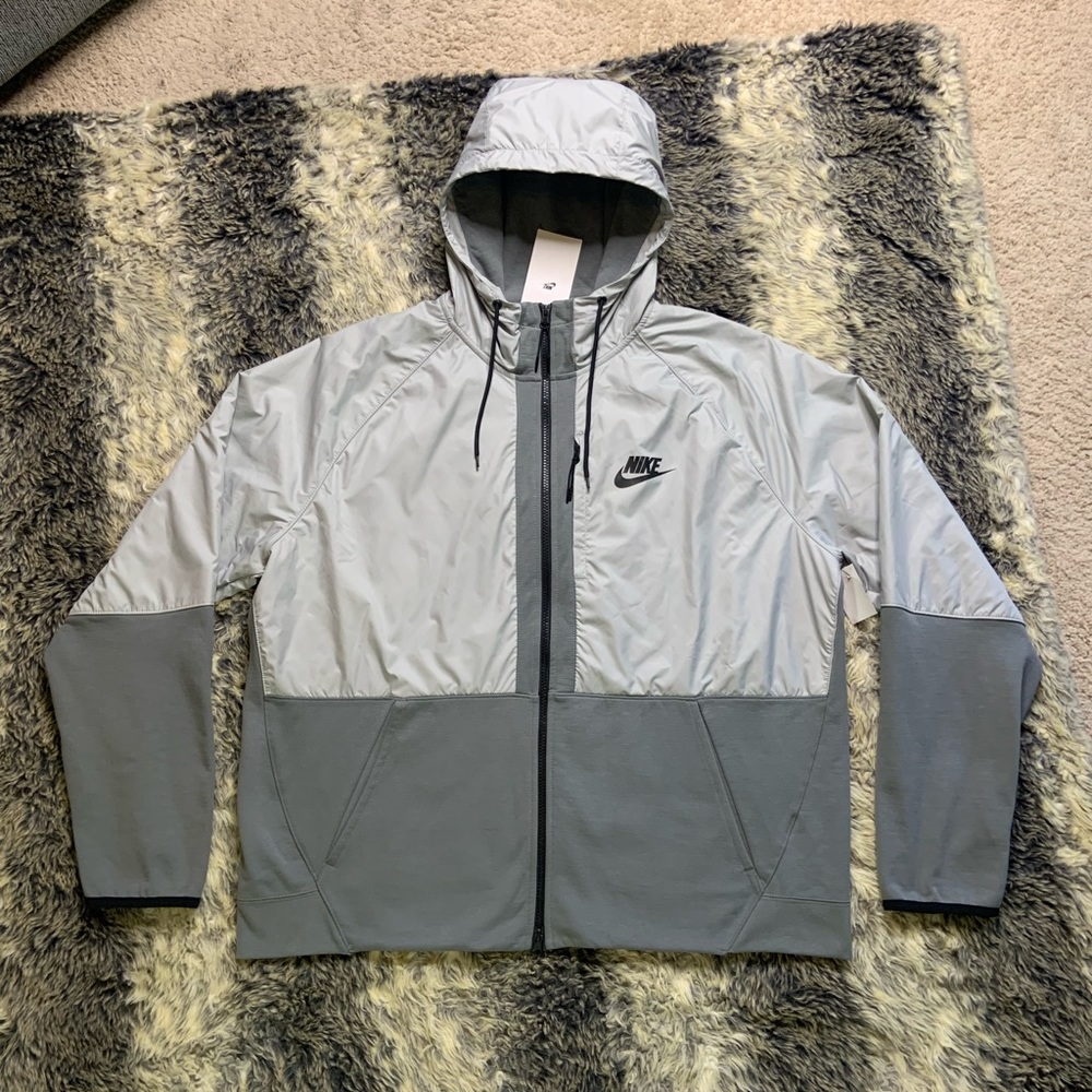 NWT Men’s XXL Nike Tech Essentials + Fleece Dual Zip Hooded Jacket Grey